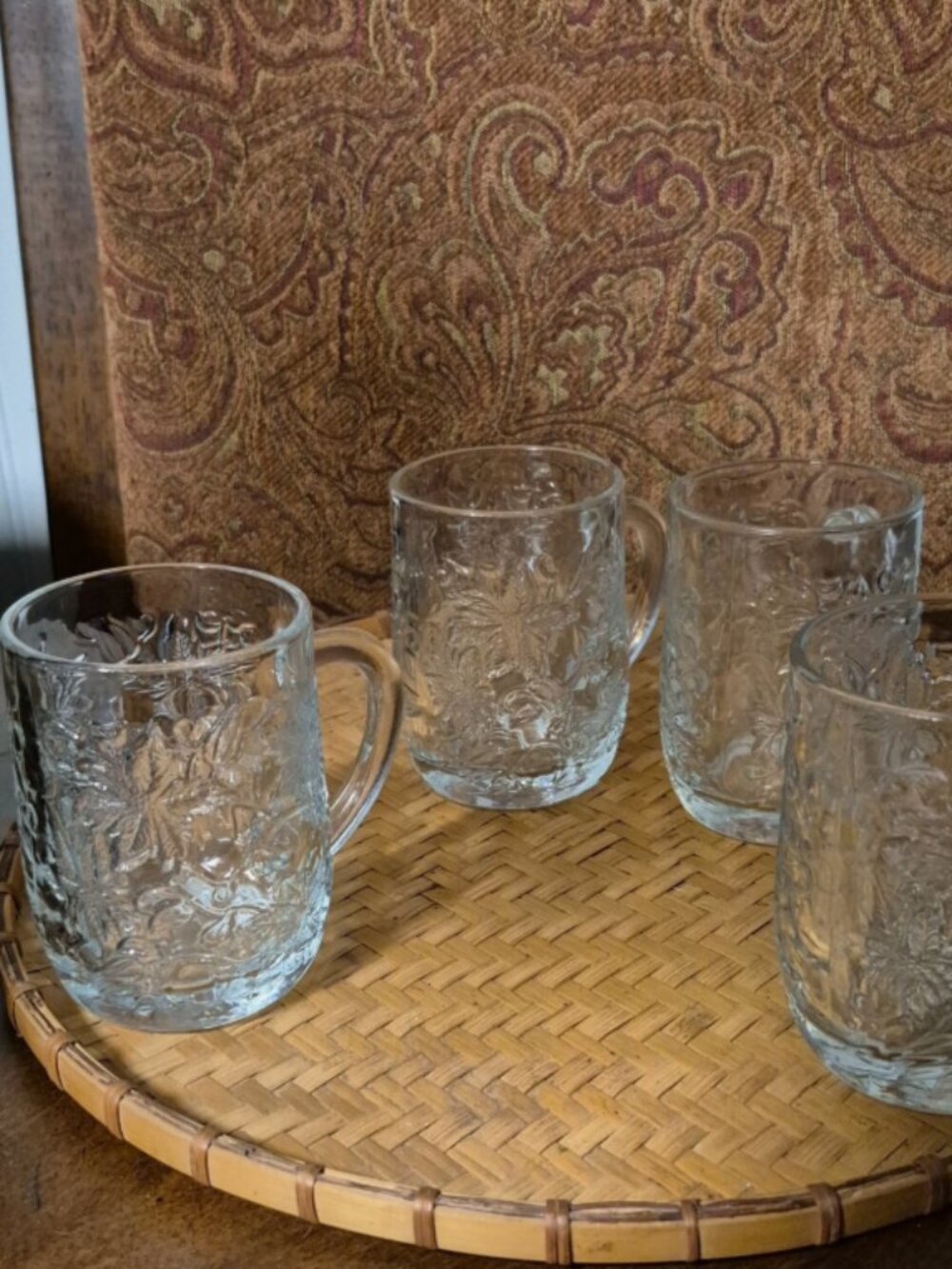 Princess House Fantasia Clear Mugs Set Embossed Poinsettia set of 4